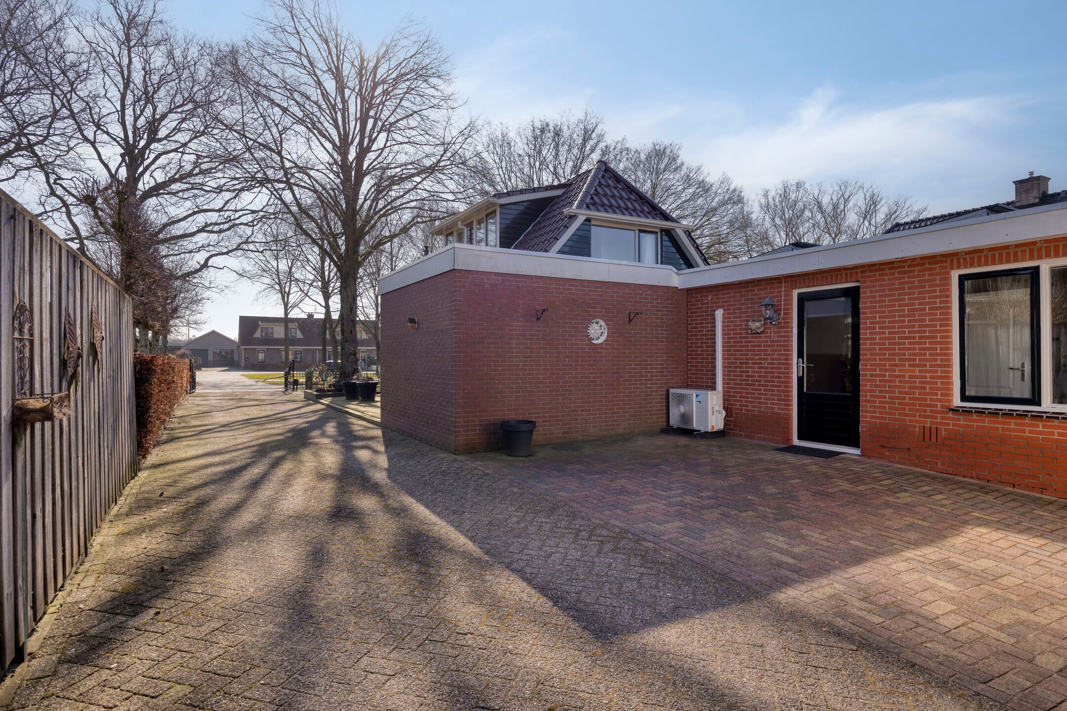 Foto 45 van Oranjedorpstraat 45