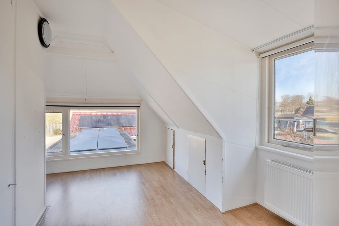 Foto 38 van Oranjedorpstraat 45