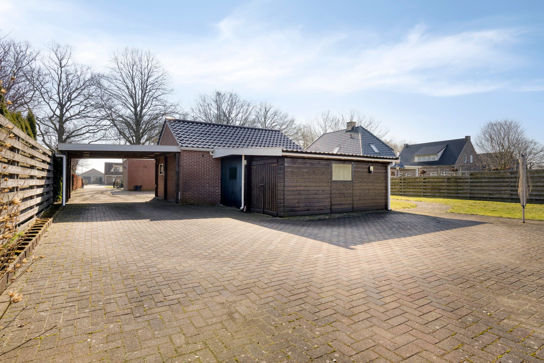 Foto 42 van Oranjedorpstraat 45