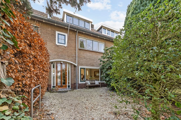 Foto 2 van Wethouder Königlaan 8