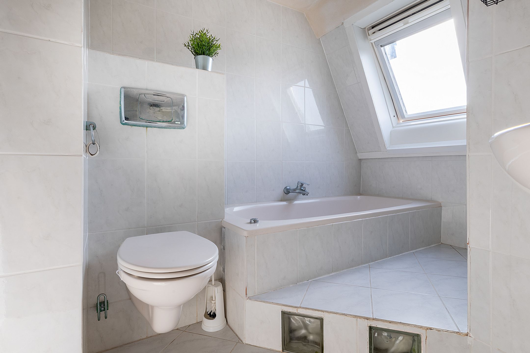 Foto 30 van Cornelis Matersweg 13