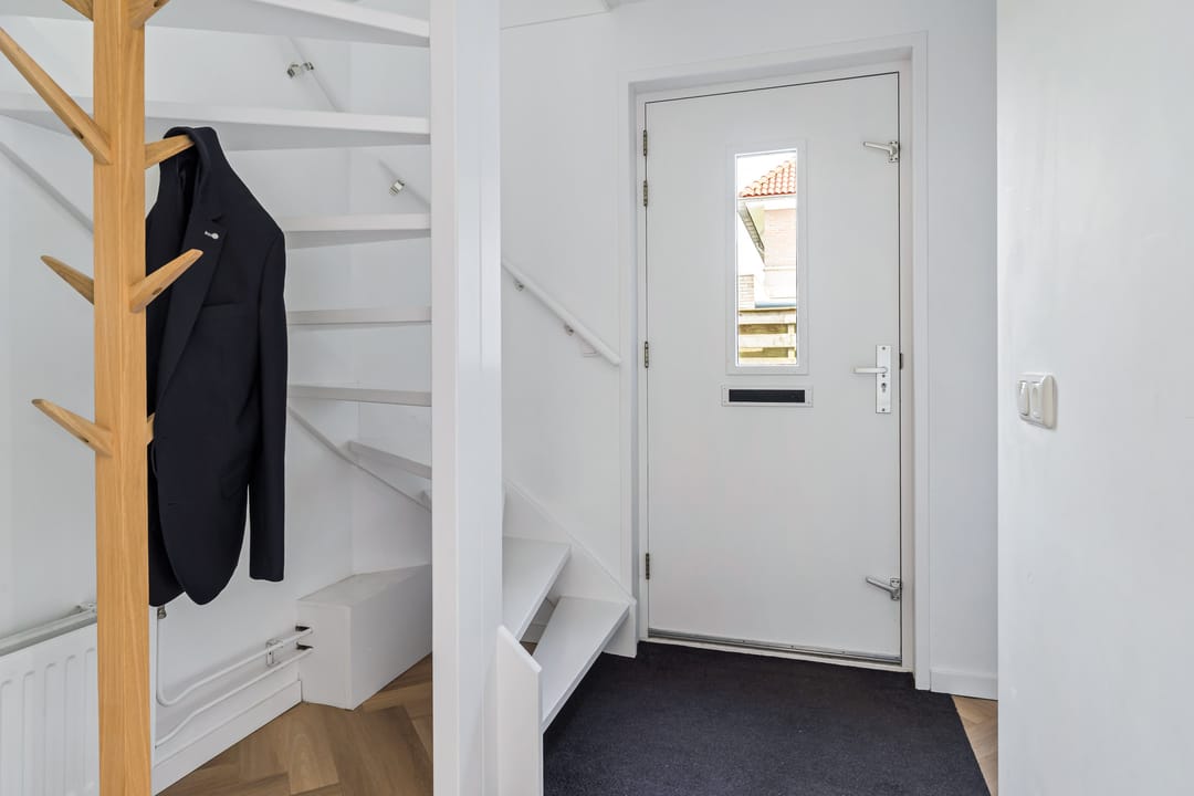 Foto 8 van Lijsterbeslaan 1