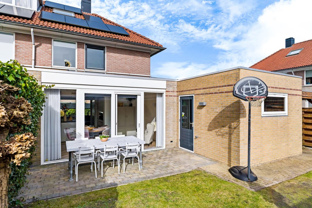 Foto 22 van Lijsterbeslaan 1