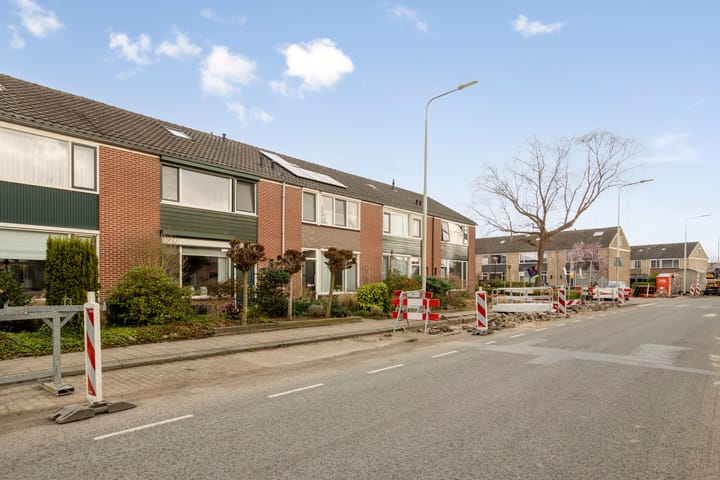 Photo 4 of Acacialaan 47