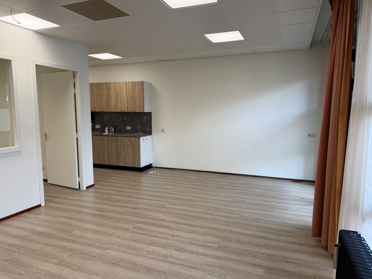 View photo 5 of Venestraat 18