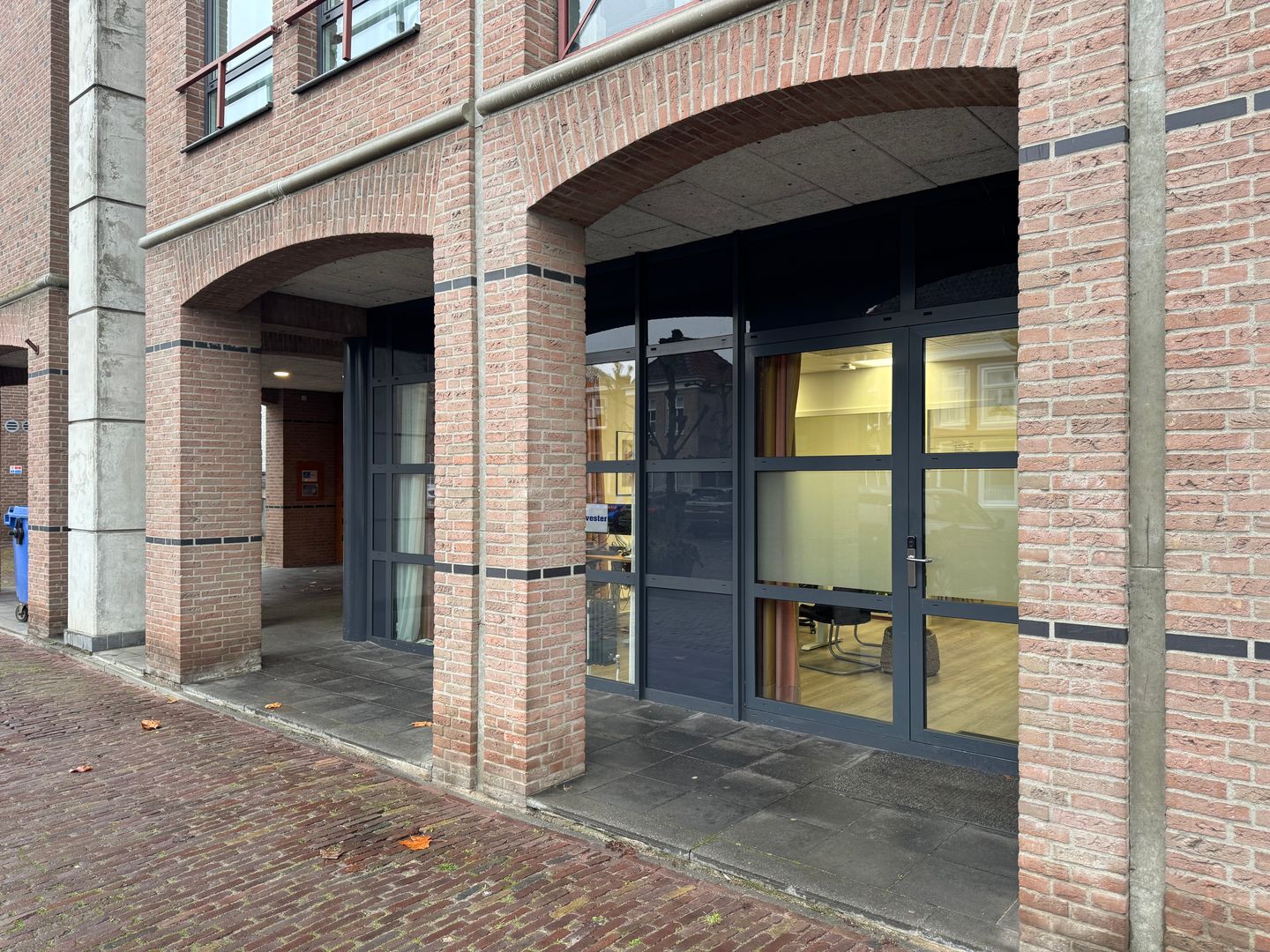 View photo 2 of Venestraat 18