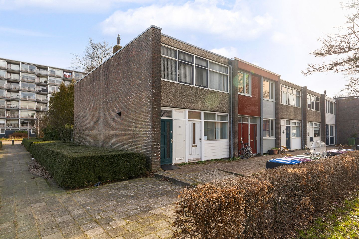 huis 4 bedrooms 1 bathrooms in Leeuwarden, Netherlands