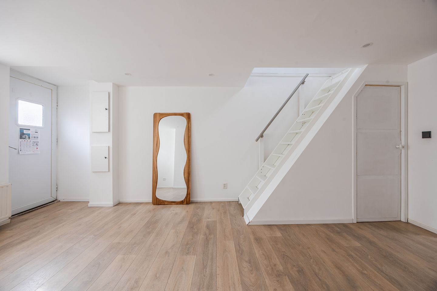 Photo 10 of Elleboog 3