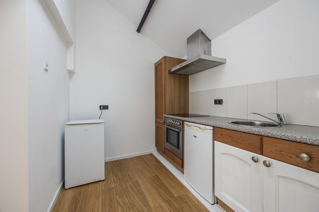 Photo 11 of Elleboog 3