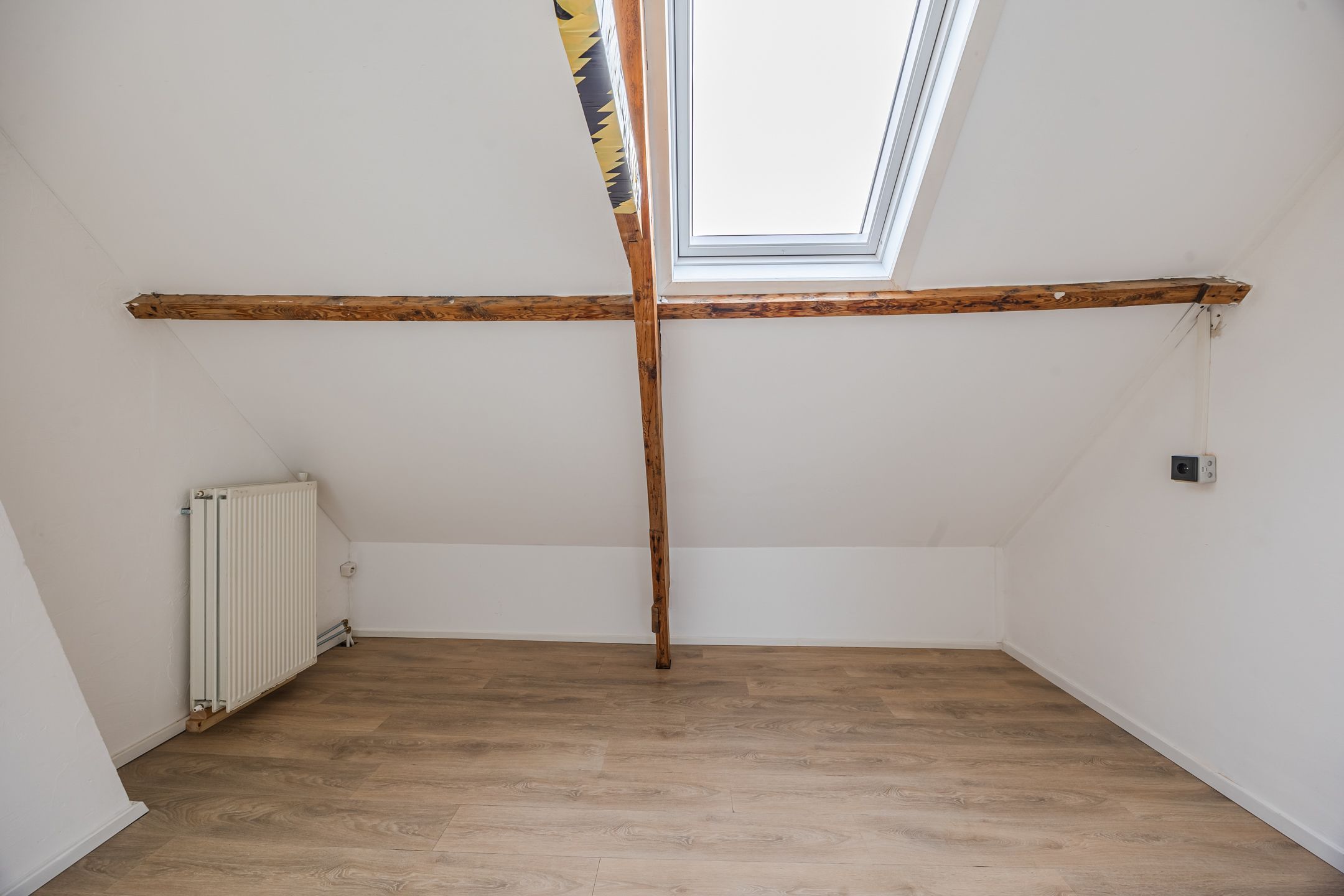 Photo 24 of Elleboog 3