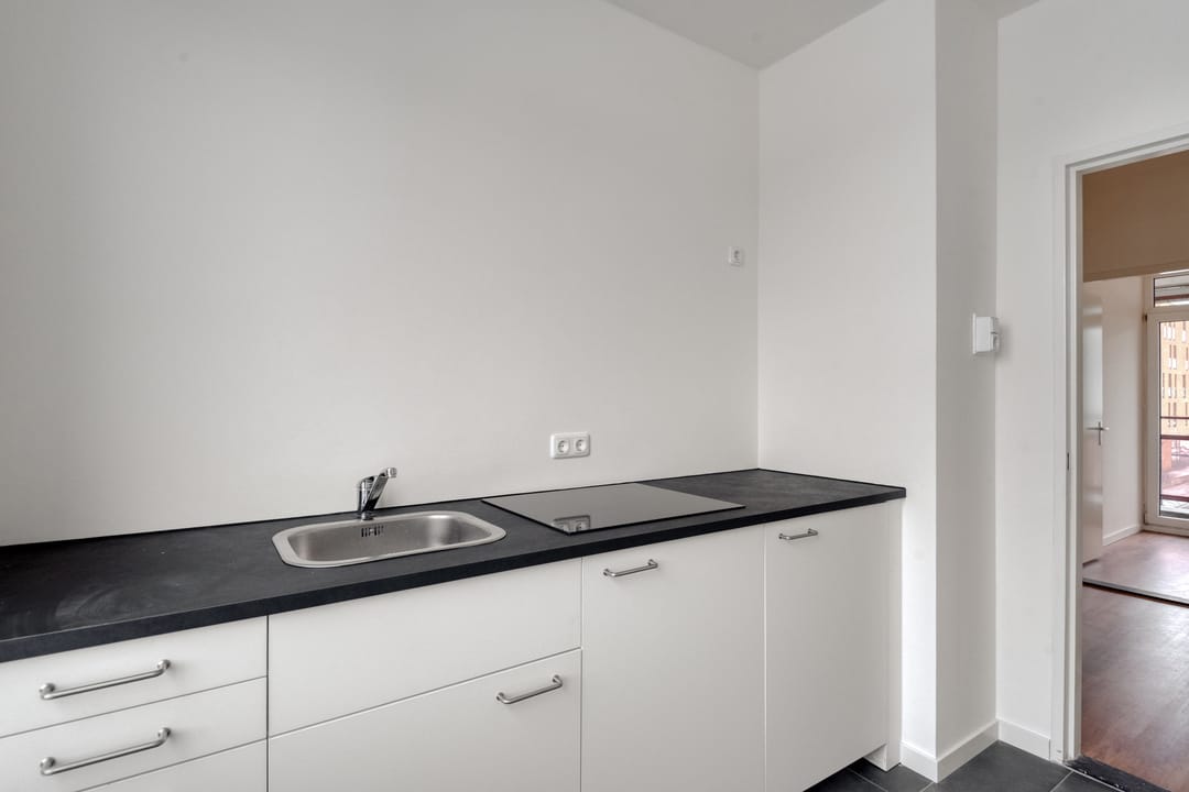 Photo 22 of Wilhelminastraat 25