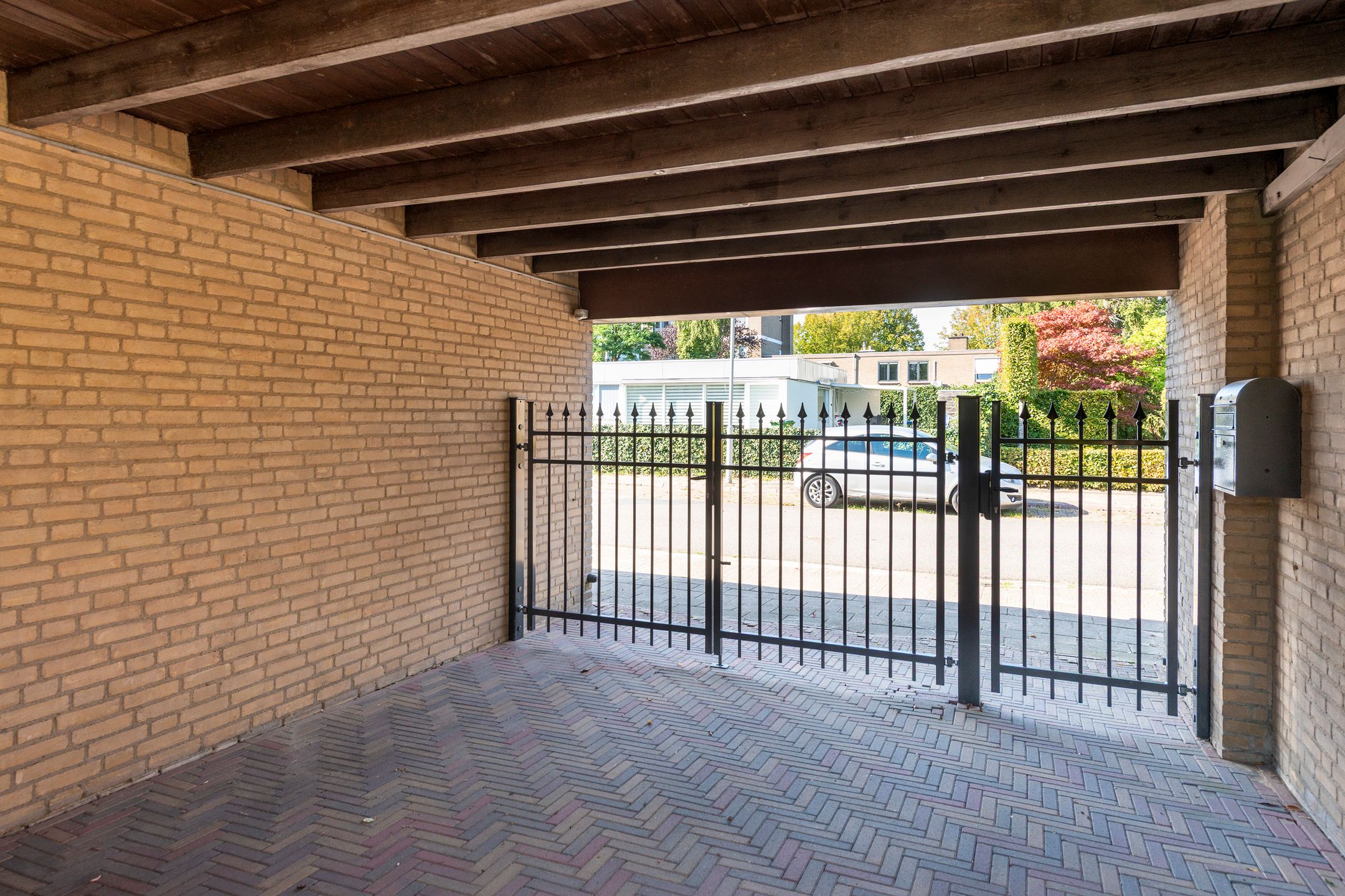 Photo 3 of Muiderslotstraat 26