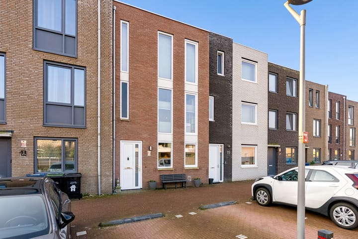 Foto 4 van Icarusstraat 17