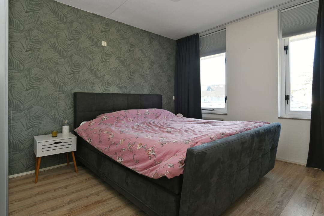 Photo 16 of Jacquardstraat 17