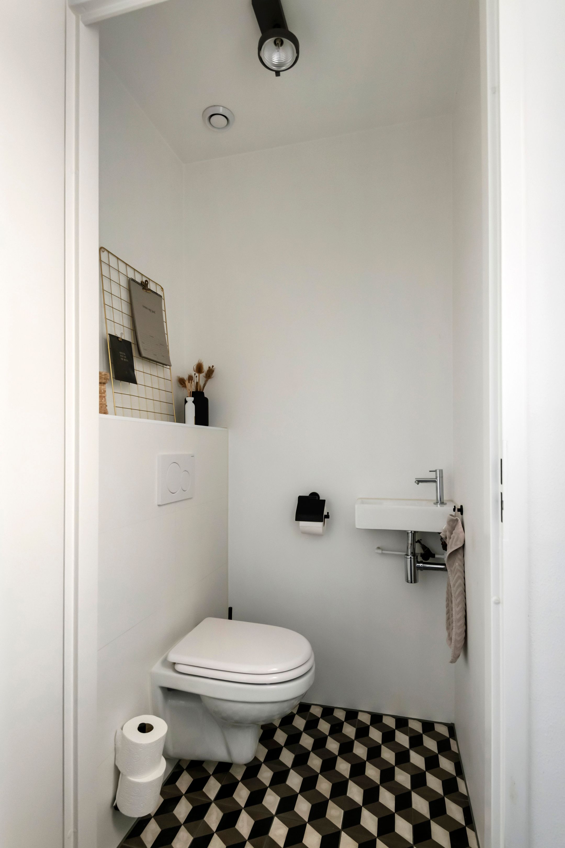 Foto 12 van A.H.H. Tolhuisenstraat 45