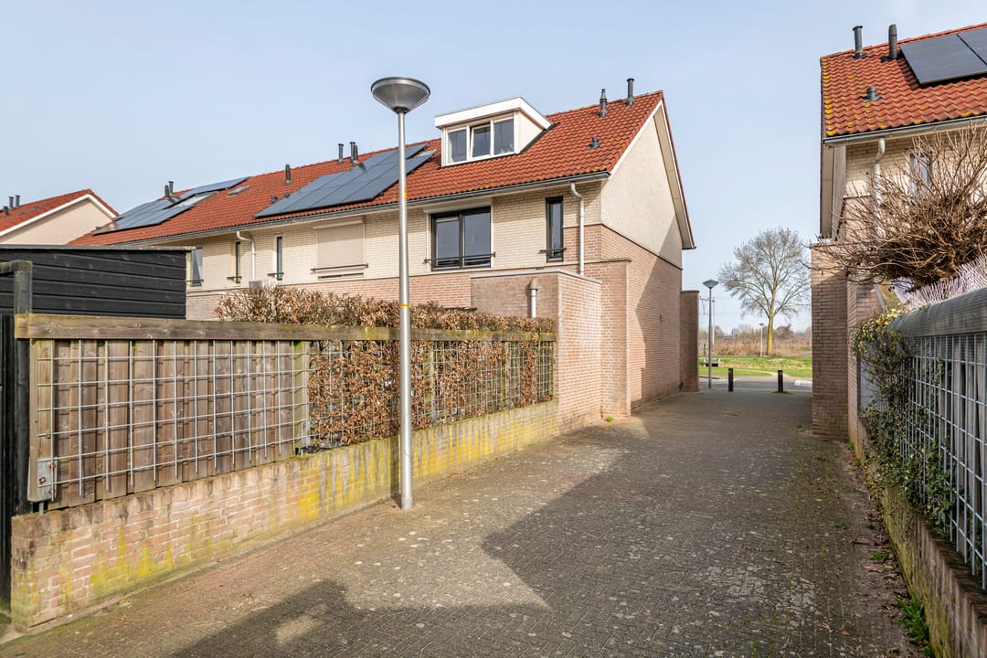 Foto 32 van A.H.H. Tolhuisenstraat 45