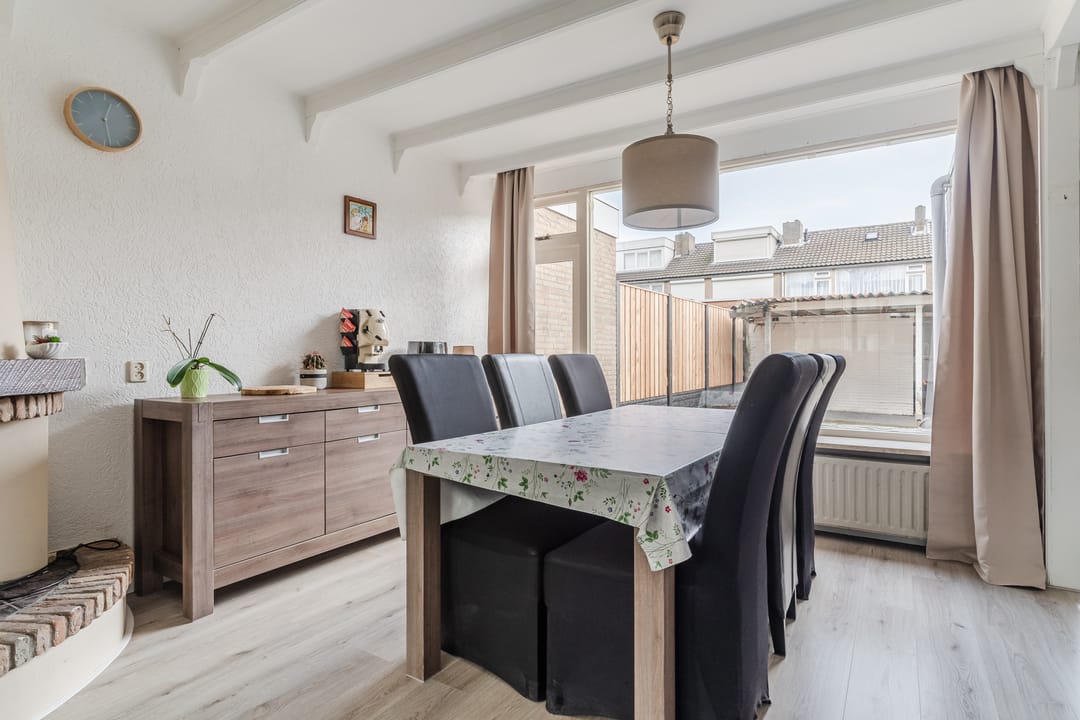 Photo 8 of Dr. Schaepmanlaan 23