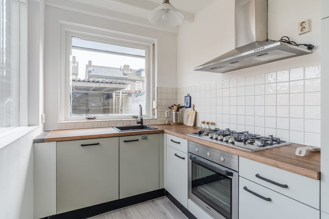 Photo 11 of Dr. Schaepmanlaan 23