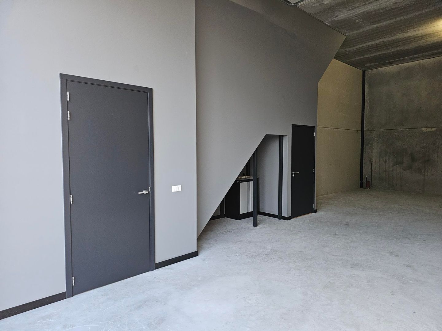 Bekijk foto 3 van Industrieweg 12-a