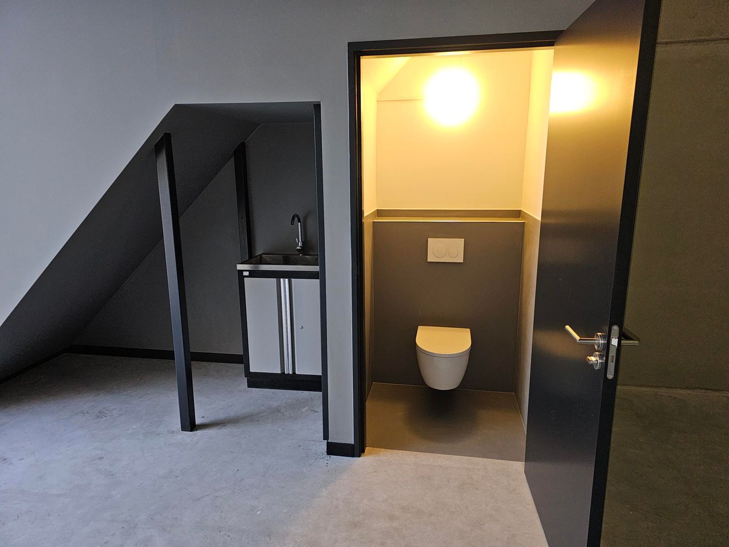 Bekijk foto 4 van Industrieweg 12-a