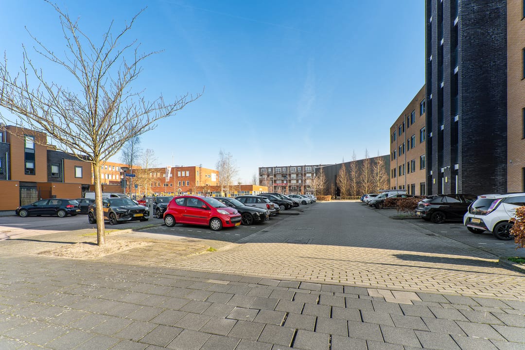 Photo 31 of Makassarhof 98