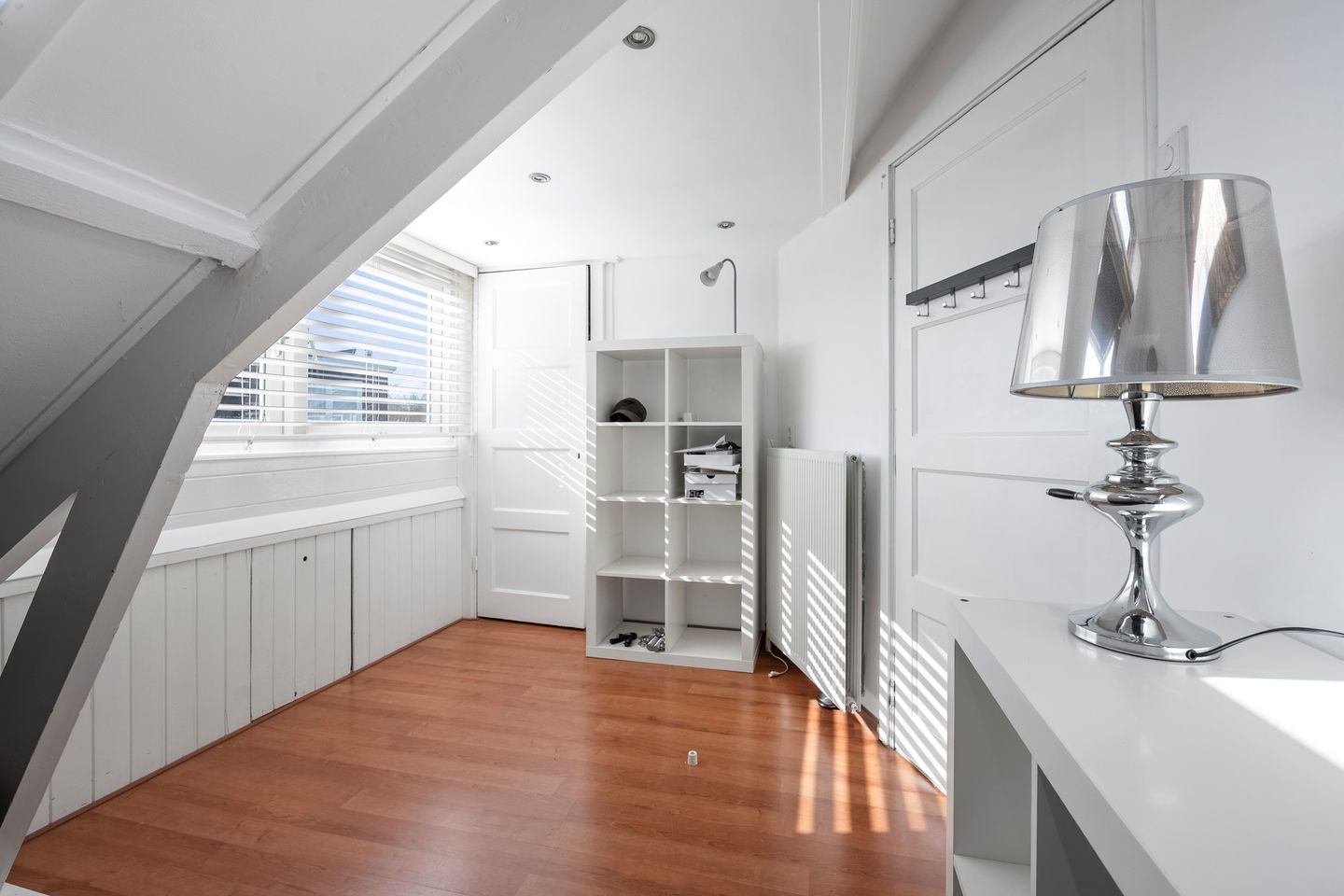 Spacious 1930s semi-detached house with deep backyard and garage — 56