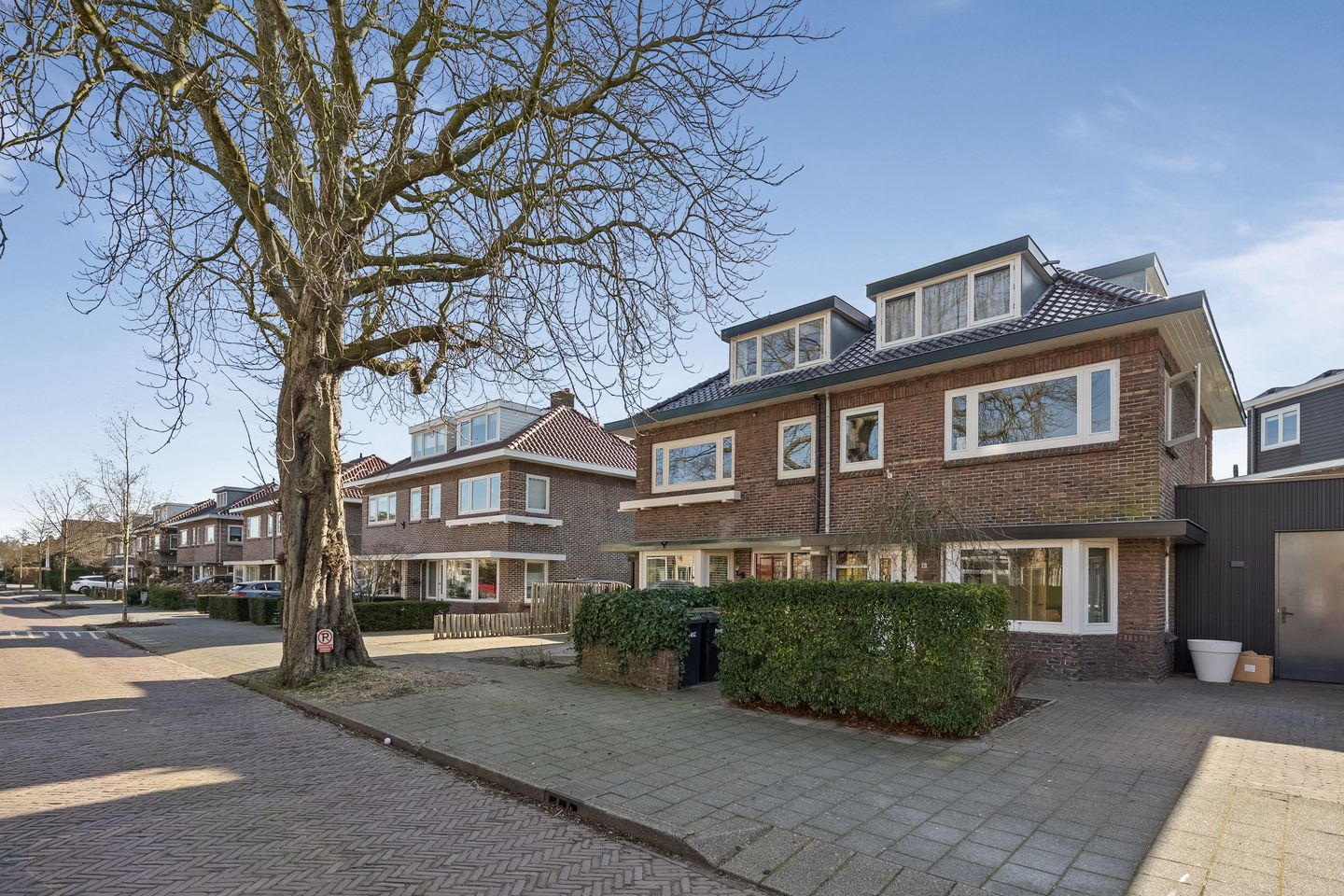Spacious 1930s semi-detached house with deep backyard and garage — 66