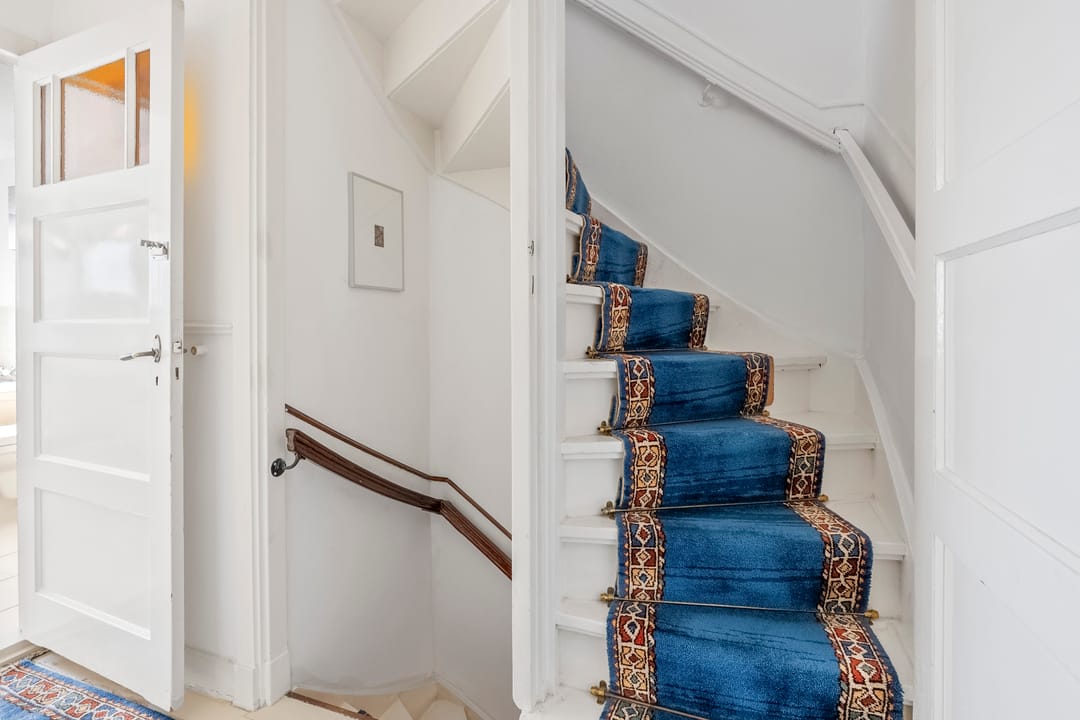 Spacious 1930s semi-detached house with deep backyard and garage — 50