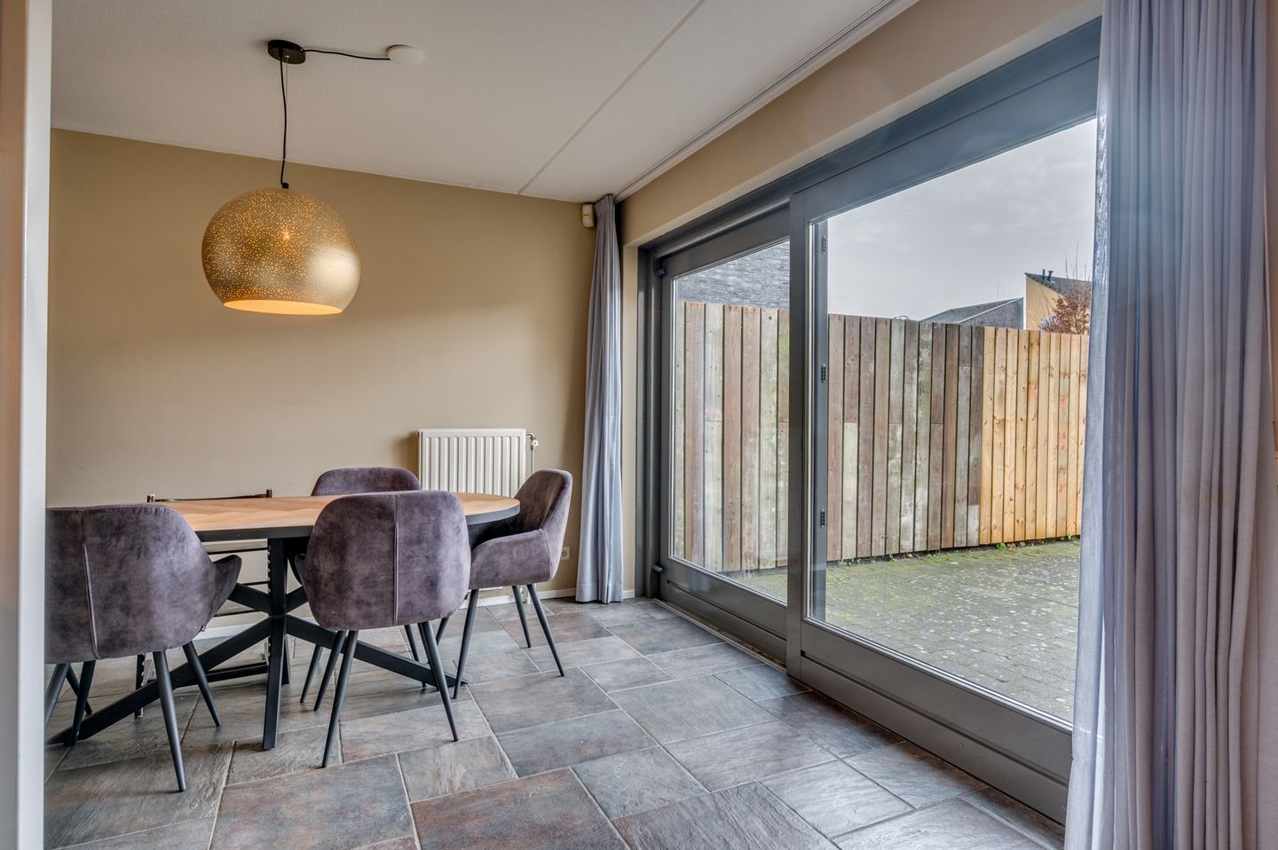 Foto 19 van Jean Monnetstraat 19