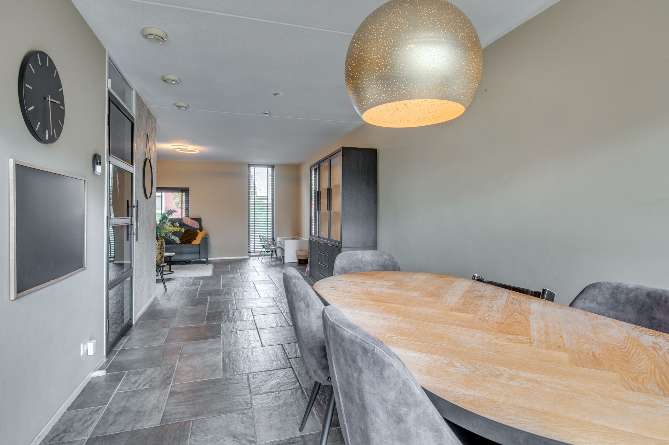 Foto 21 van Jean Monnetstraat 19