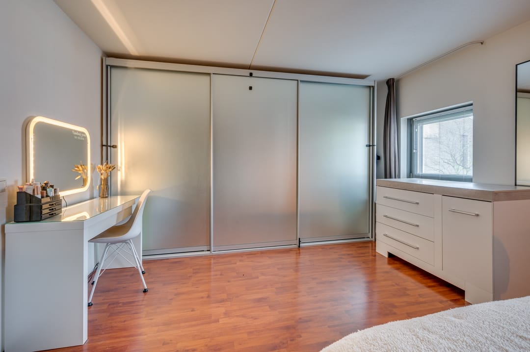 Foto 28 van Jean Monnetstraat 19