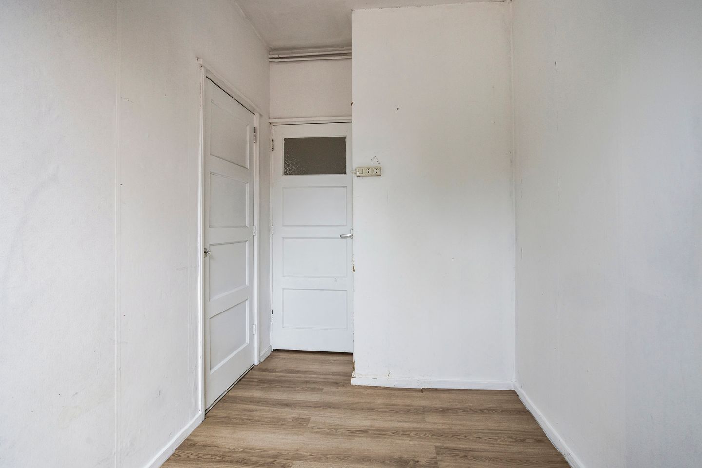 Photo 14 of Floresstraat 9-A