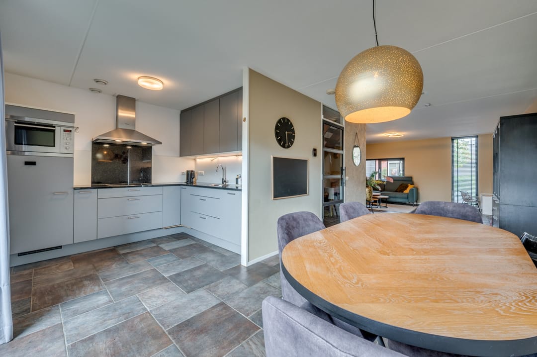 Foto 16 van Jean Monnetstraat 19