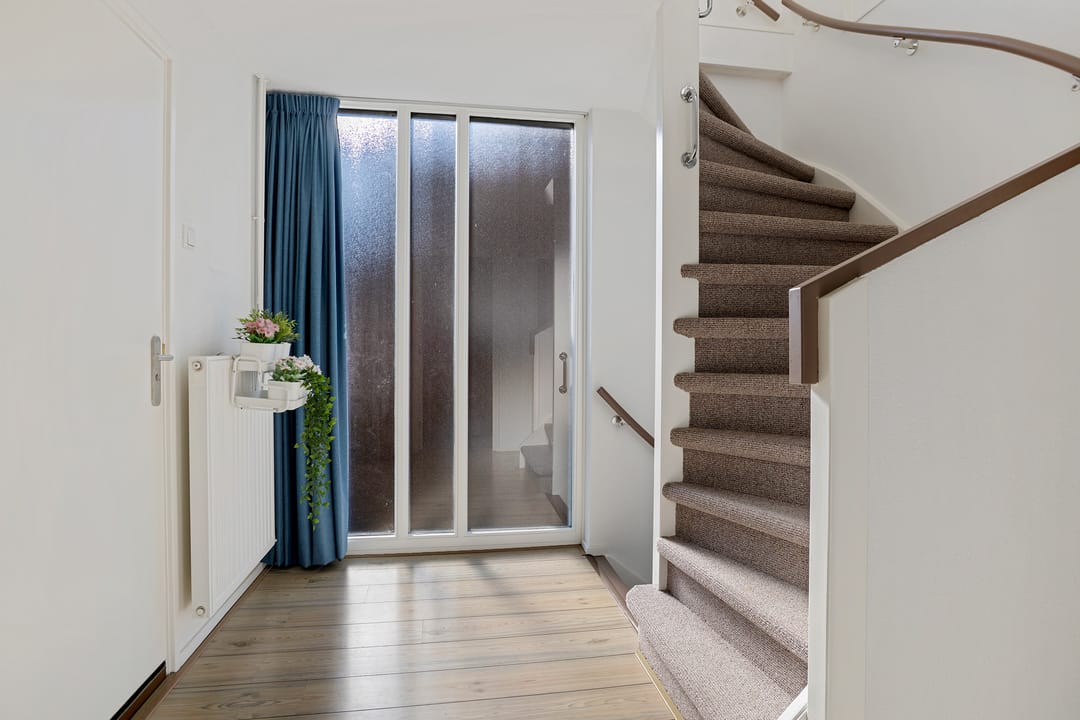 Photo 22 of Van Assendelftlaan 15