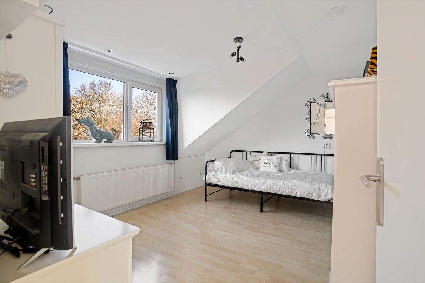 Photo 25 of Van Assendelftlaan 15