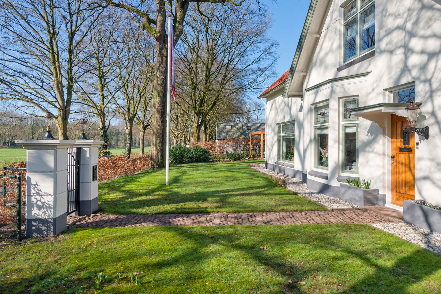 Photo 80 of Dreyenseweg 6