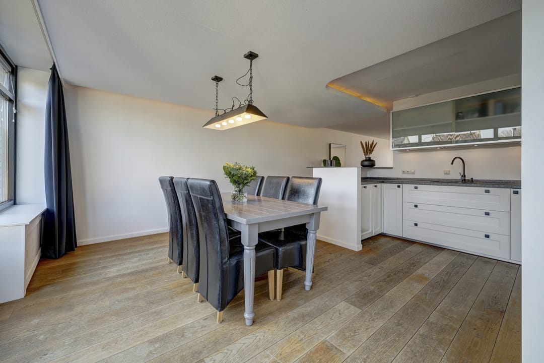 Foto 16 van Arnold van Lieropstraat 54