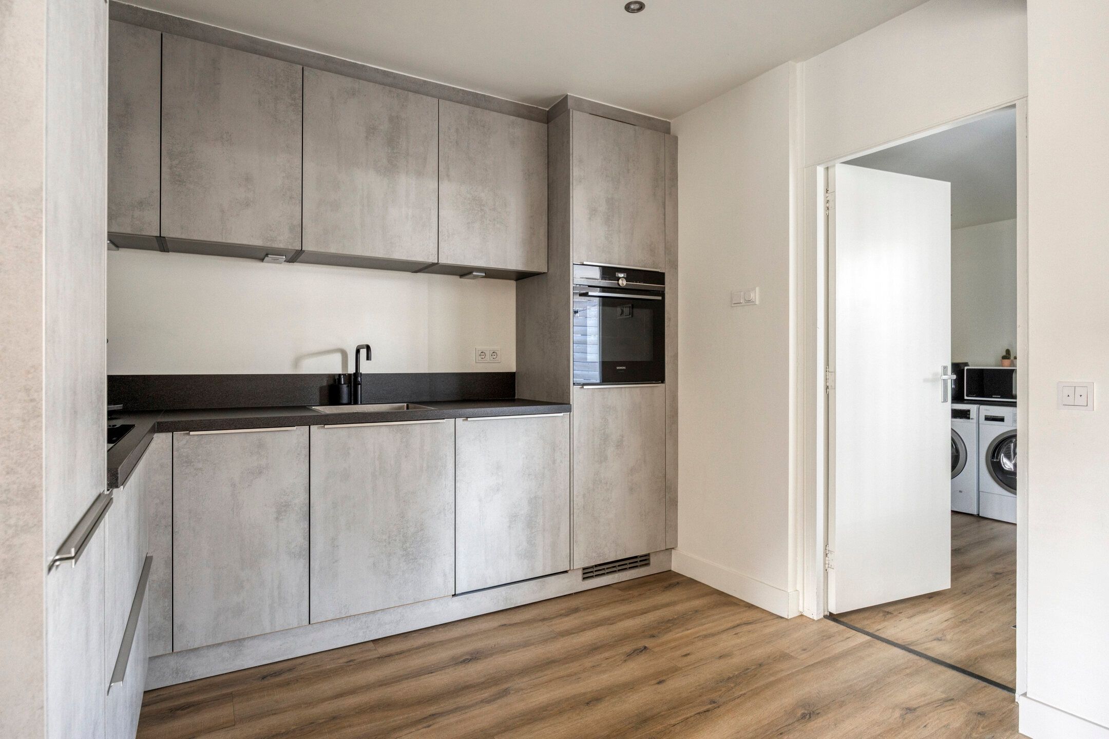 Foto 12 van Willem Grolstraat 83