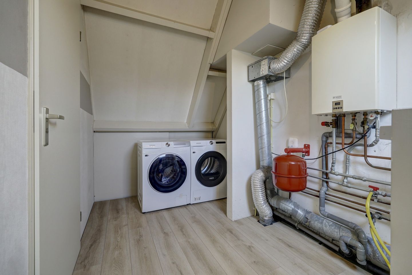 Foto 35 van Arnold van Lieropstraat 54