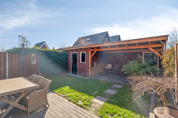 Photo 4 of Boezeroen 6