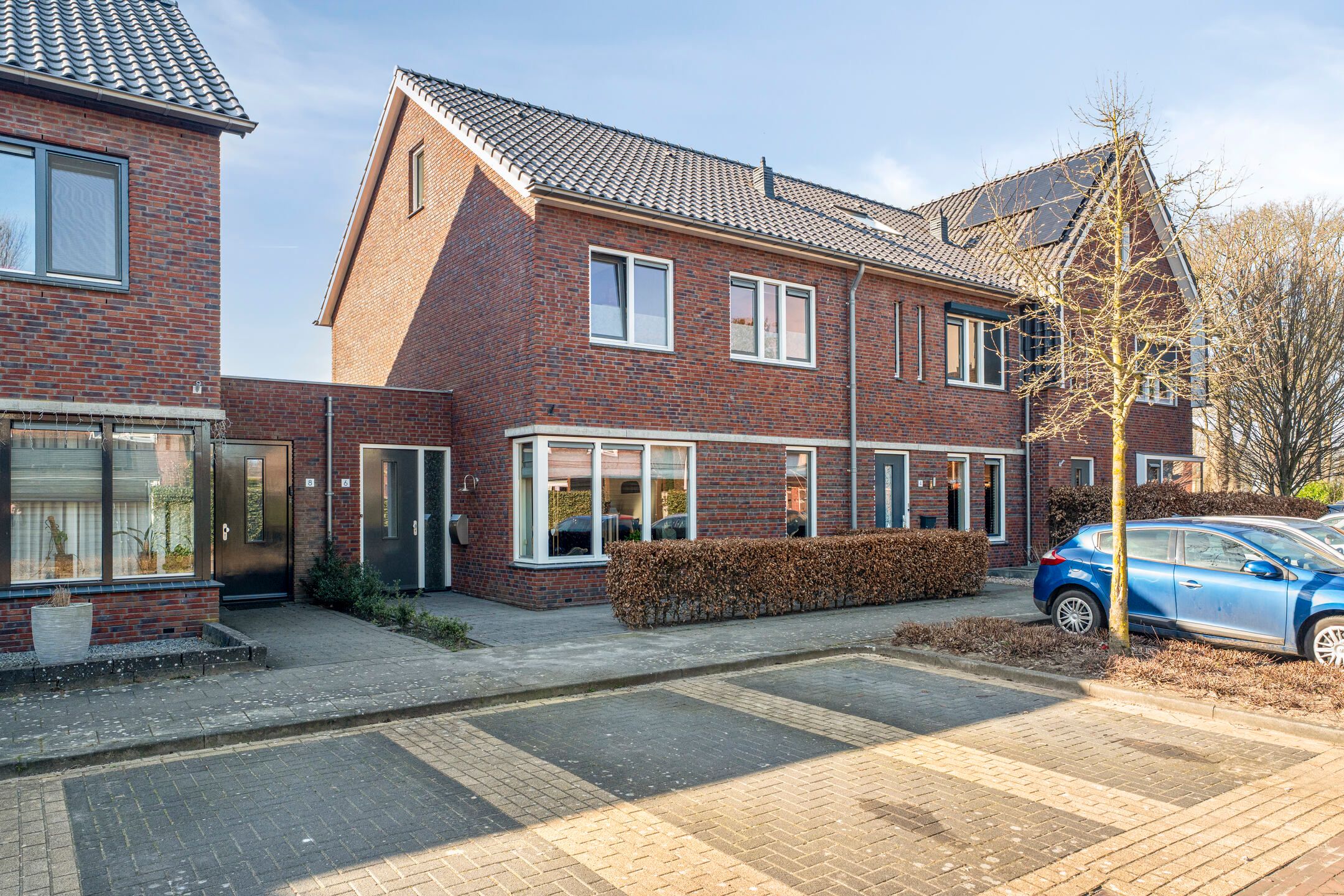 Buying a house in The Netherlands., Boezeroen 6