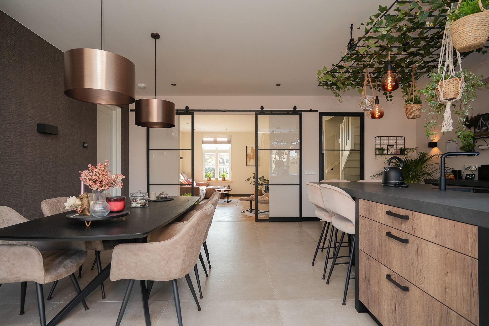 Photo 6 of van Heemstraweg 84-02