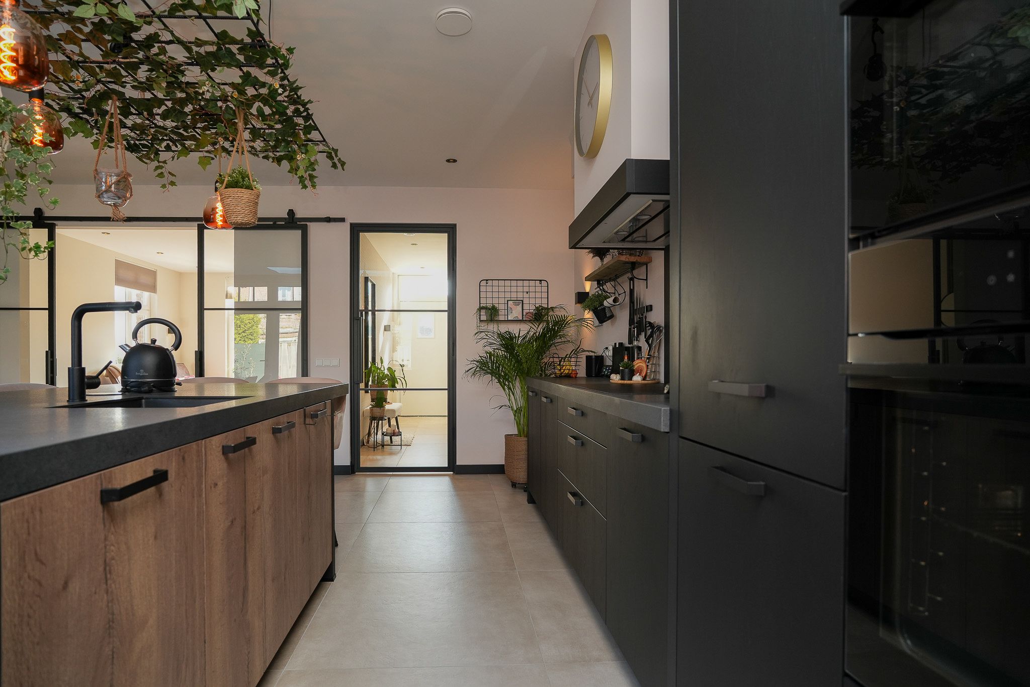 Photo 12 of van Heemstraweg 84-02