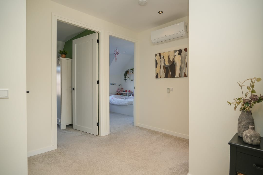 Photo 23 of van Heemstraweg 84-02