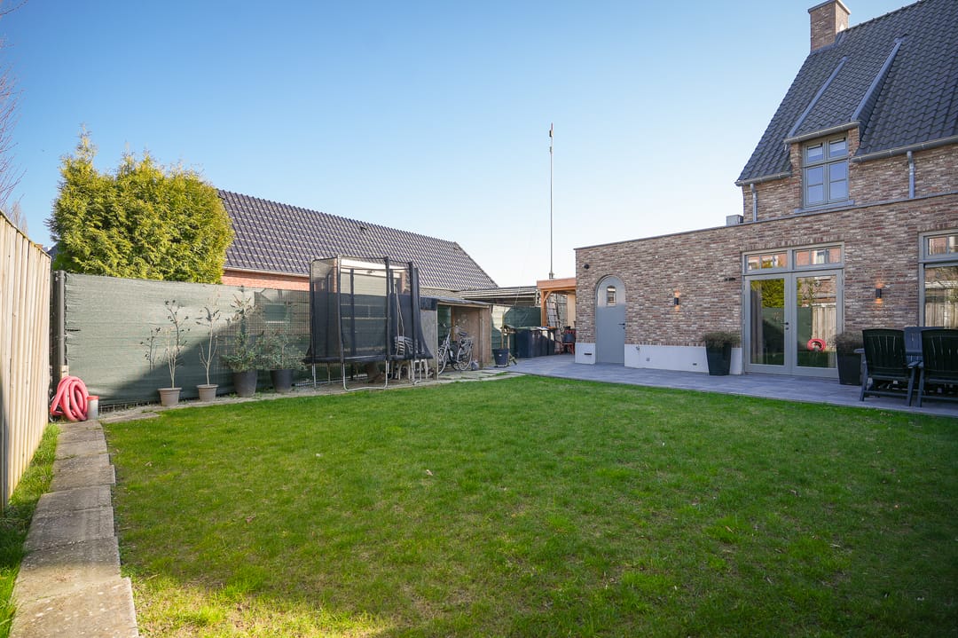 Photo 41 of van Heemstraweg 84-02