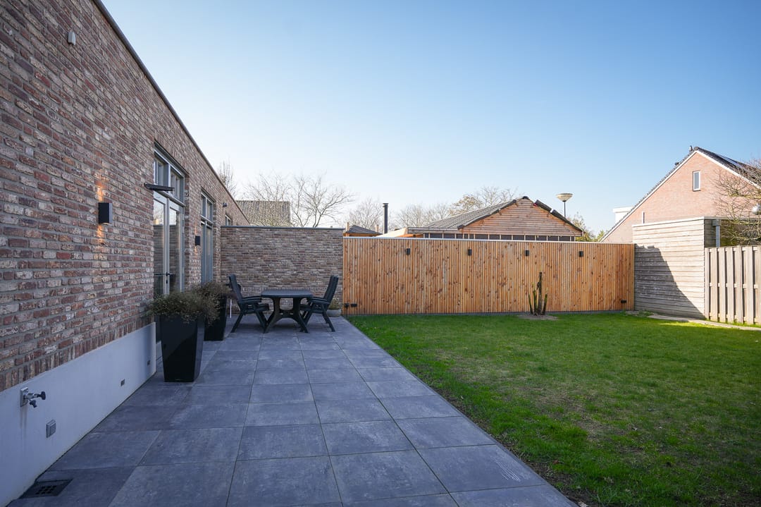 Photo 46 of van Heemstraweg 84-02