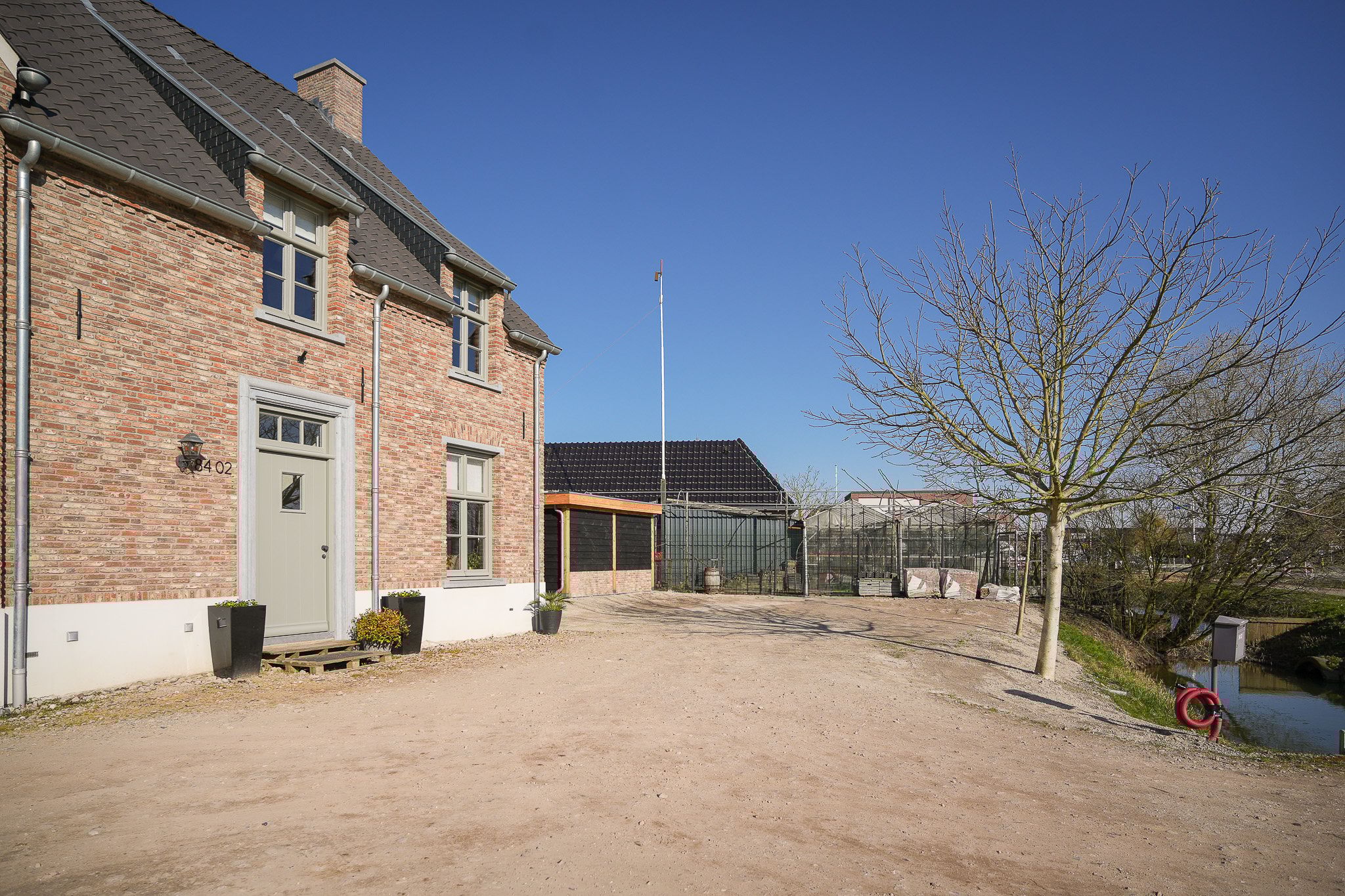 Photo 51 of van Heemstraweg 84-02