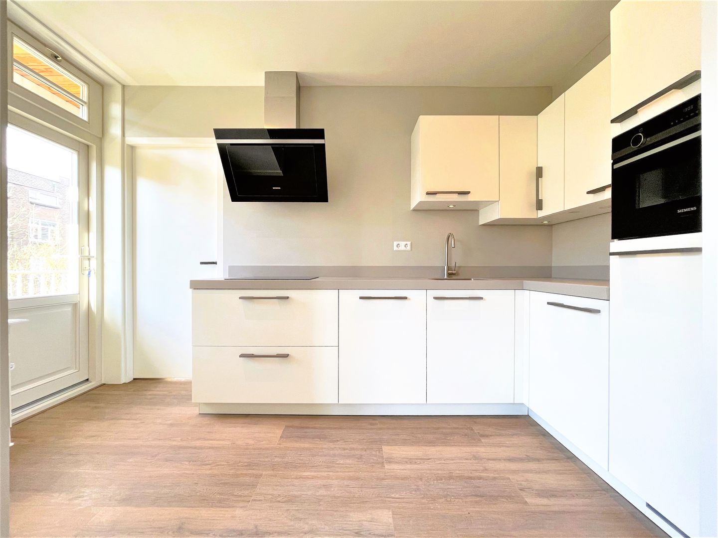 Photo 5 of Rijnstraat 18-2