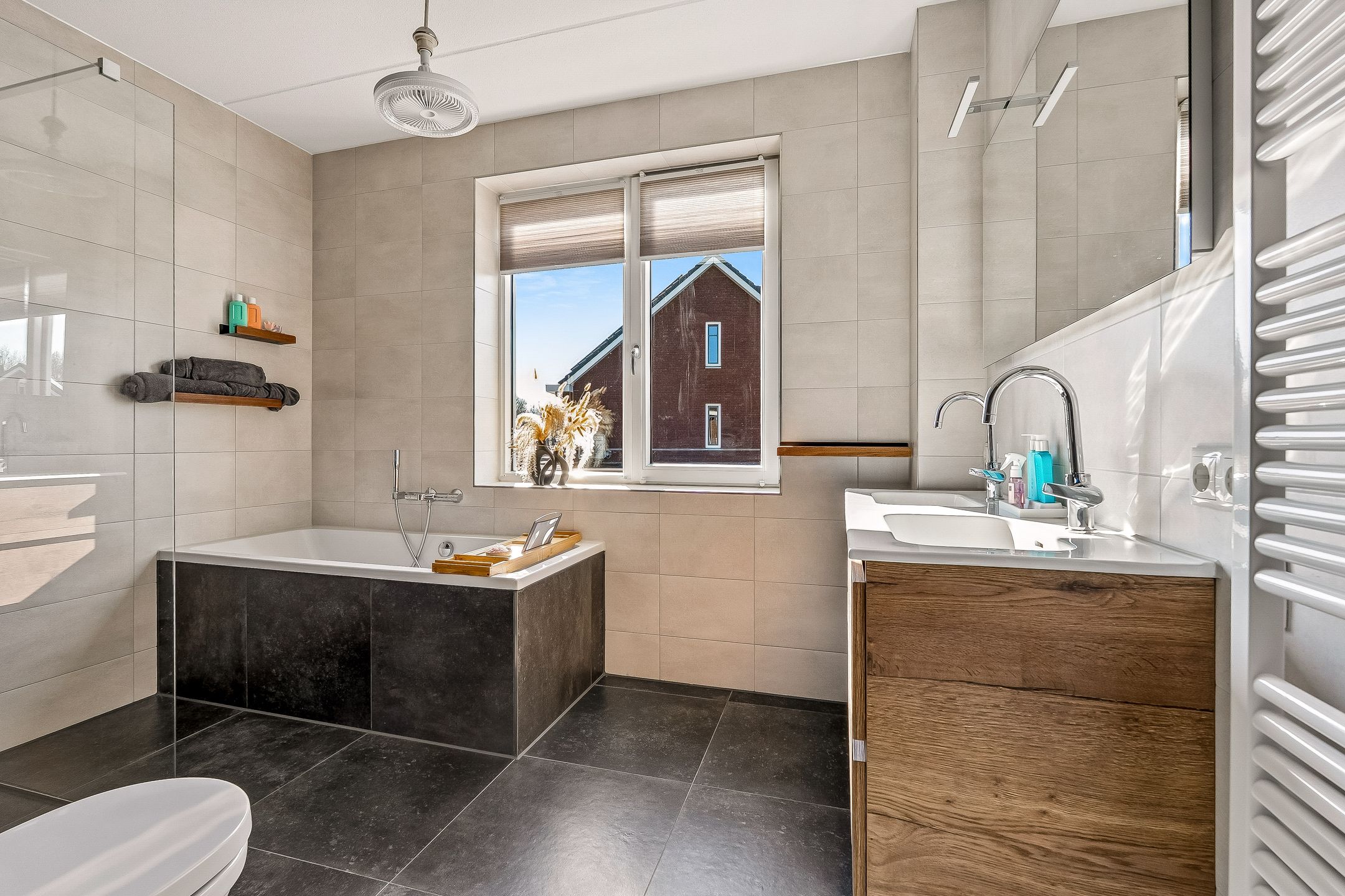 Foto 36 van Gaarden 2-C