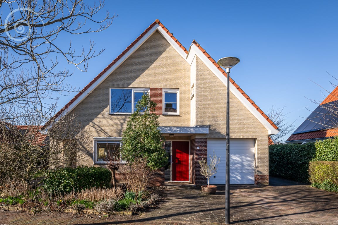 Buying a house in The Netherlands., A.M. de Jongstraat 9